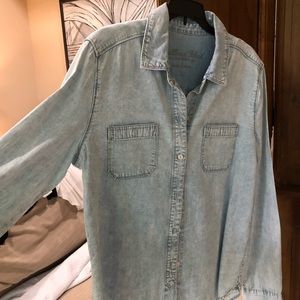 Basic jean button down